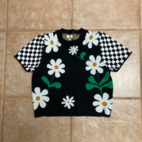 NWT Green Flower Power Sweater Bundle Sz S - Picture 4 of 5